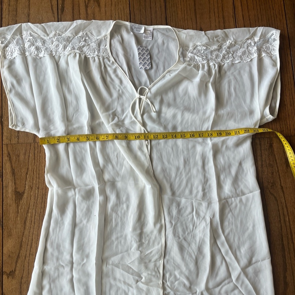 Cinema Etoile Vintage Elegant Lace-Trimmed Rob Size LNew With Tag - Picture 6 of 6